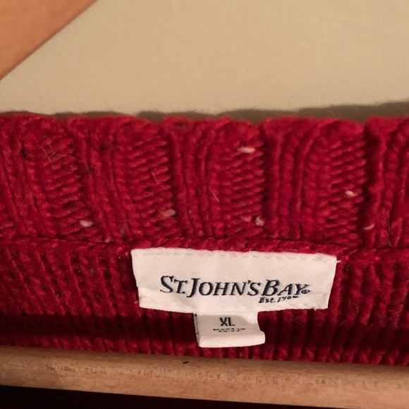Red St. John’s bay sweater - Picture 2 of 2